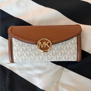 Michael Kors Cream and Brown Signature Continental Wallet with Gold MK Emblem